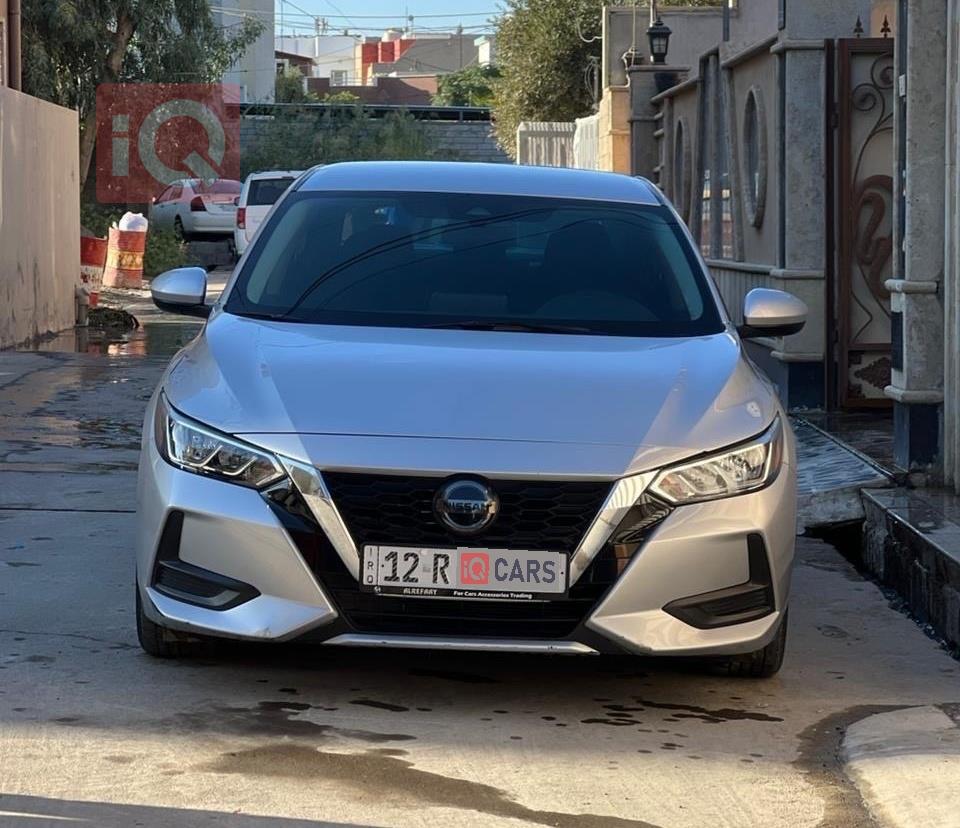 نيسان سنترا
